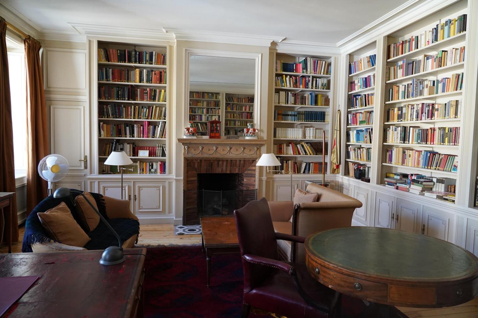 Le Chateau Lavigny Экстерьер фото