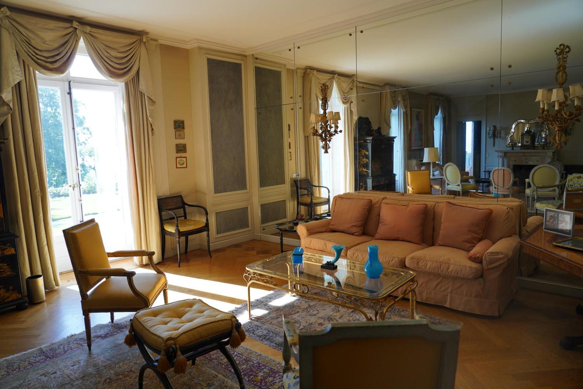 Le Chateau Lavigny Экстерьер фото
