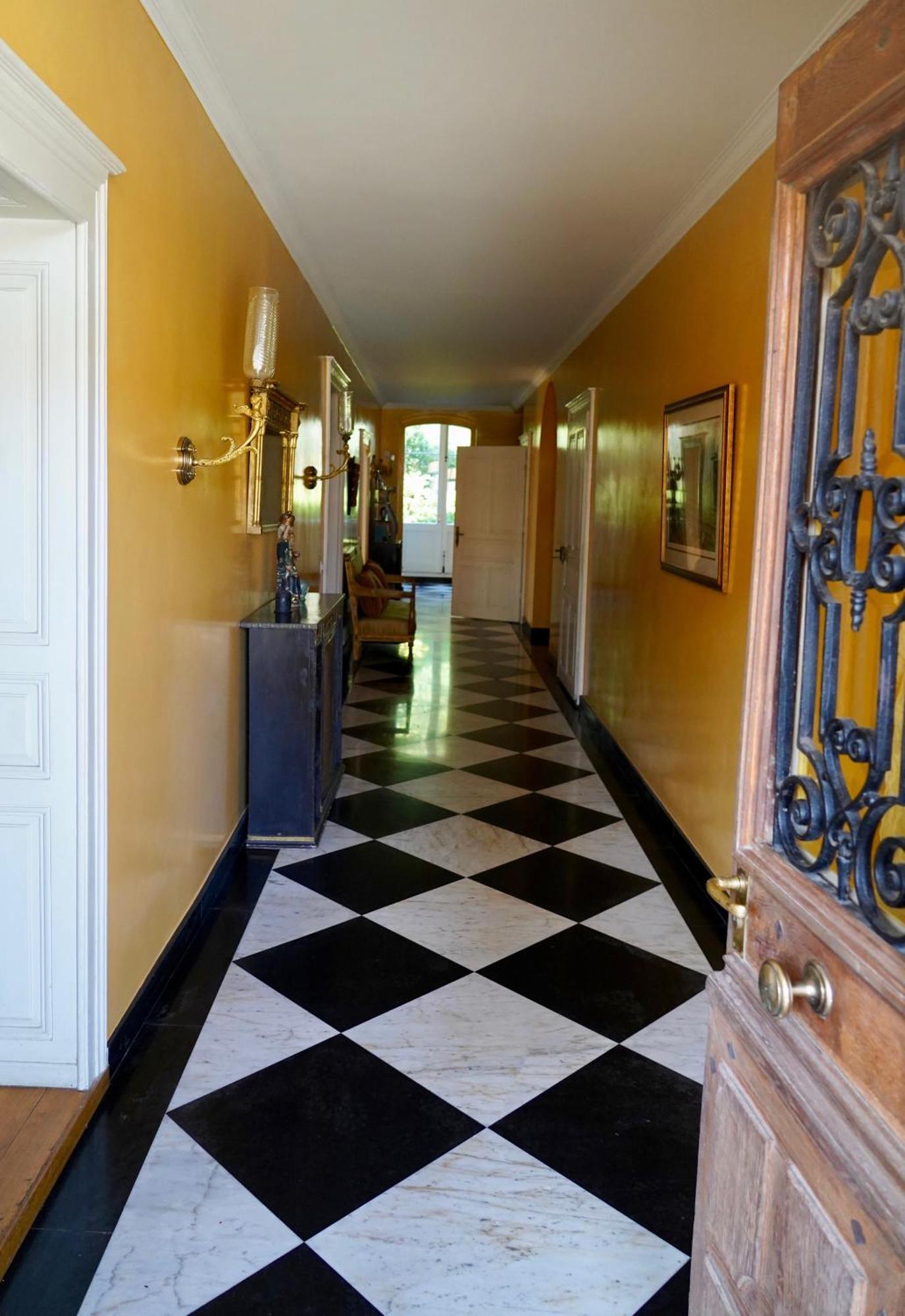 Le Chateau Lavigny Экстерьер фото