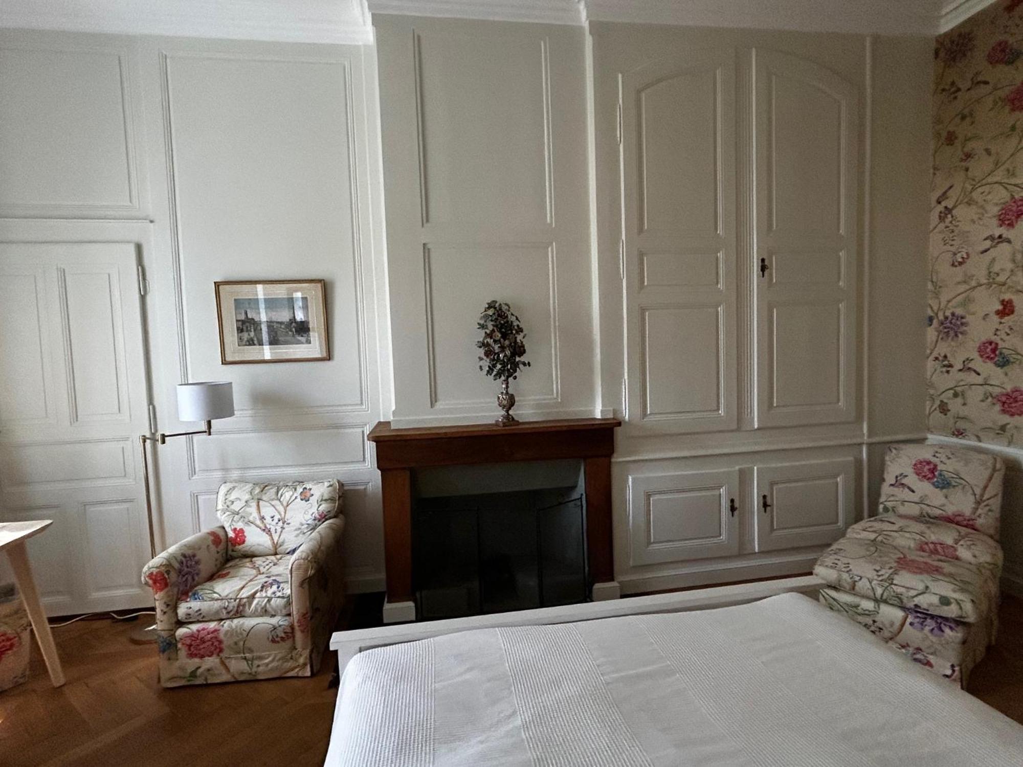 Le Chateau Lavigny Экстерьер фото