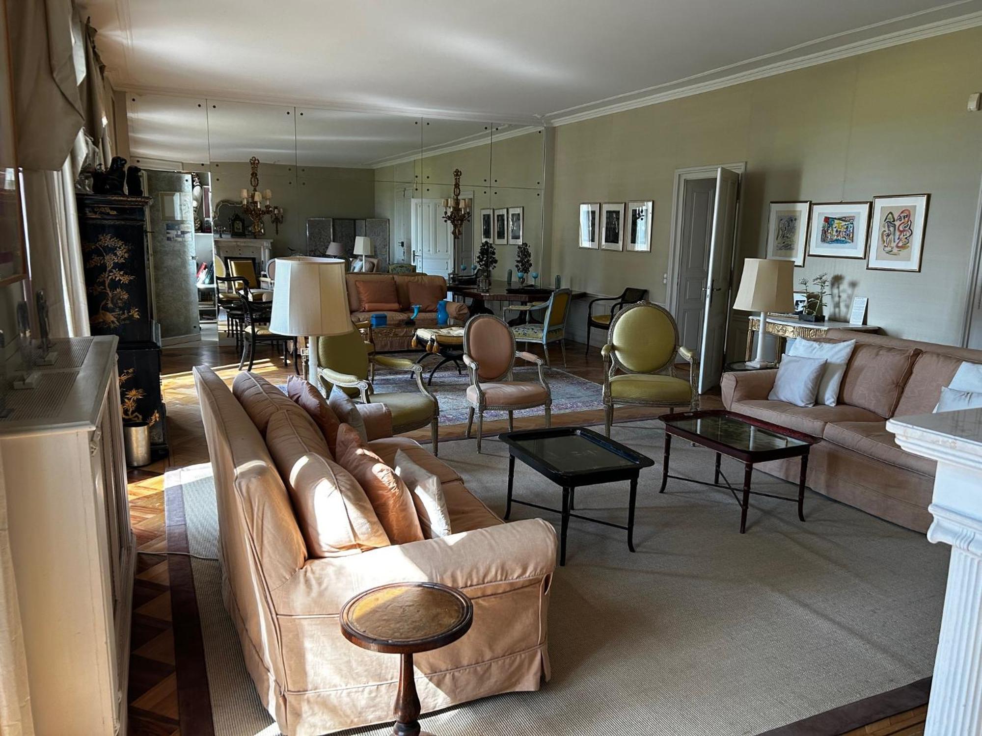 Le Chateau Lavigny Экстерьер фото